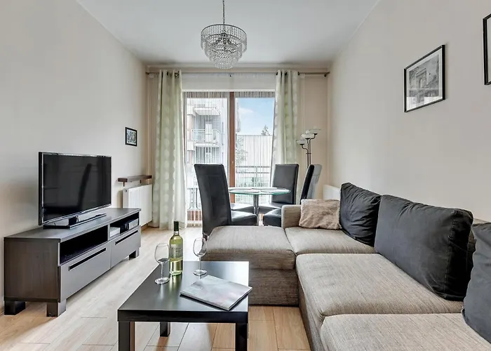 Baltic Pearl By Renters *